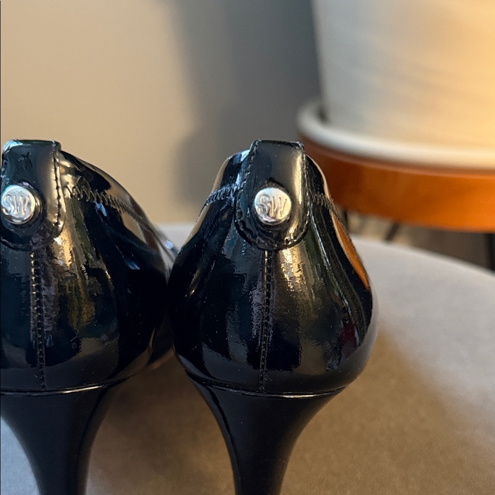 Stuart Weitzman Glossy Black Patent Leather Womens 6.5 Peep-Toe Heels - Picture 5 of 10